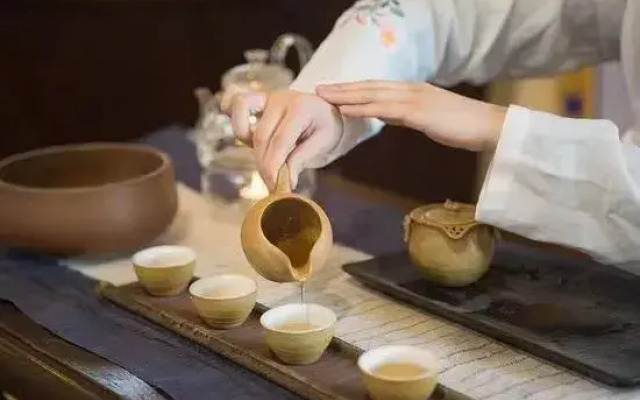 Ruihao Yazhi Hotel (Global Center Store)