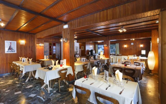 Hôtel Eliova- L'Eau Vive