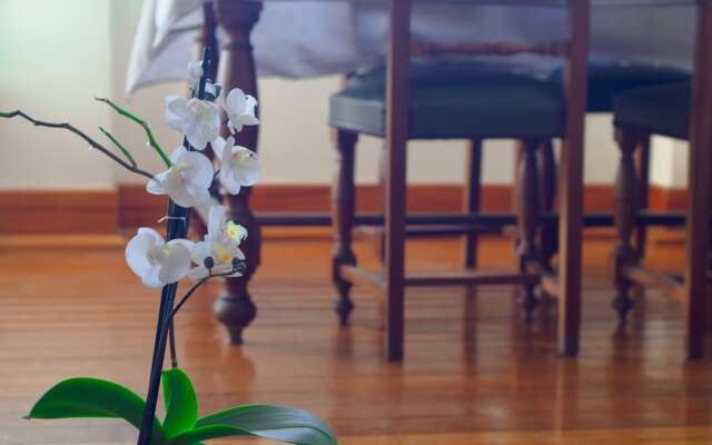 ALFAMA 3B - Balby's Bed&Breakfast