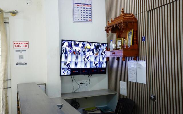 Hotel Gurudev Residency