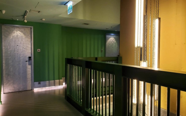 IND Hotel