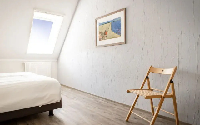 Great Farmhouse in De Cocksdorp with Garden