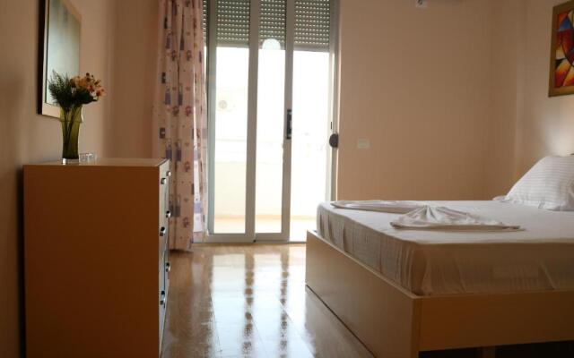 Belleview Apartment 4