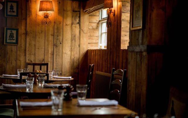 The Hawk Inn