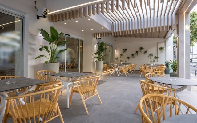 Epavli Grace Hotel