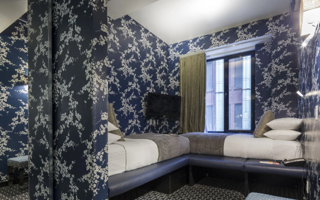 45 Times Square Hotel