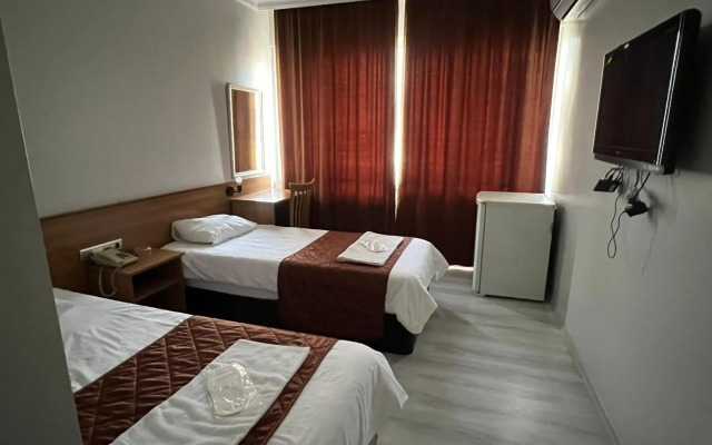 Hotel Altinnal