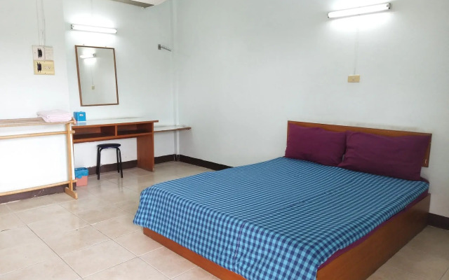 Taweesub  Resort