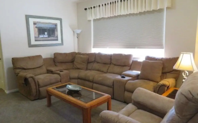 Lynda Keller 2 Bedroom Home