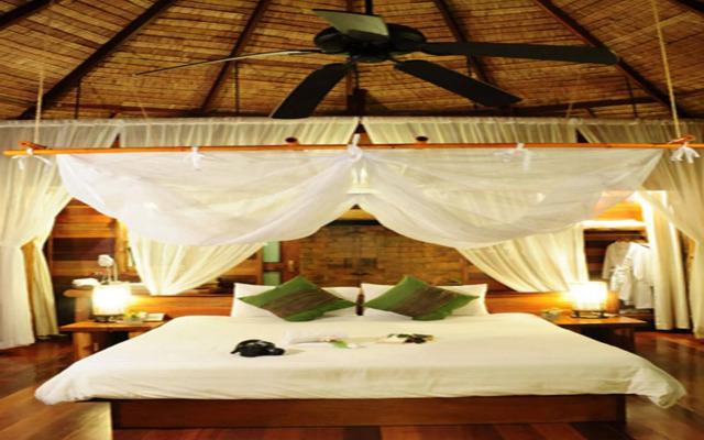 Keeree Waree Seaside Villa
