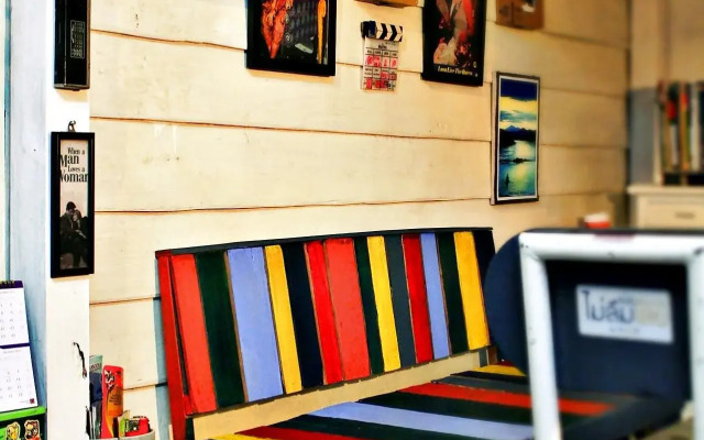 Mae Nam Khiang Sook Poshtel & Craft Home @Chiangkhan