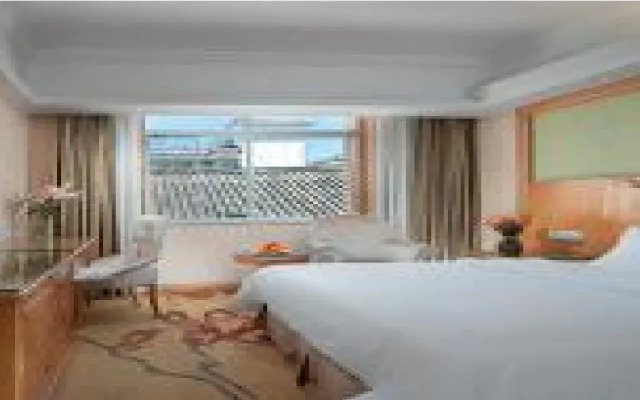 Vienna International Hotel