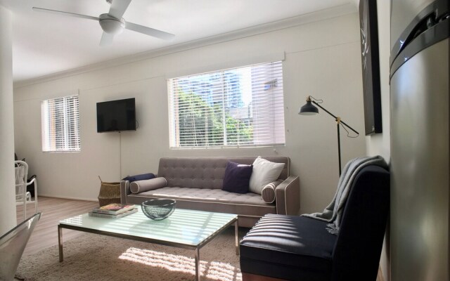 Sydneys Rushcutters Bay Retreat