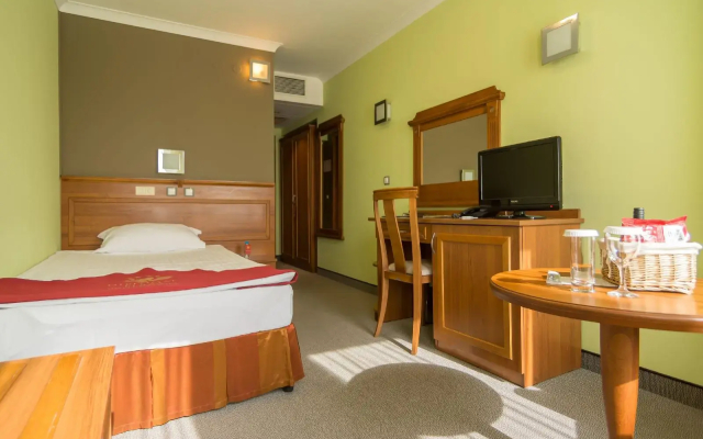 Плаза Отель Дипломат