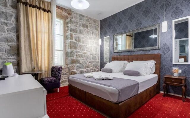 Deluxe Room in Hotel Rose Split