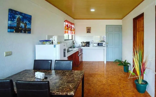 Hostel Cattleya