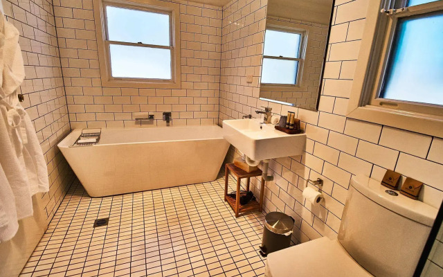 The Bronte Boutique Hotel