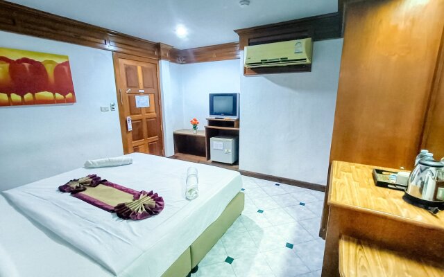 Hack Patong Beach Hotel