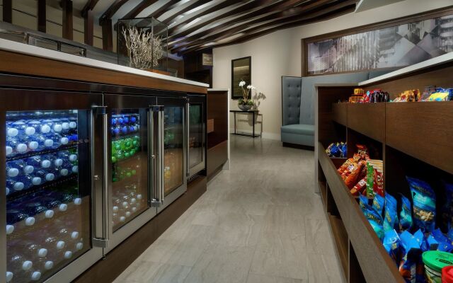 Residence Inn by Marriott Chicago Downtown / River North