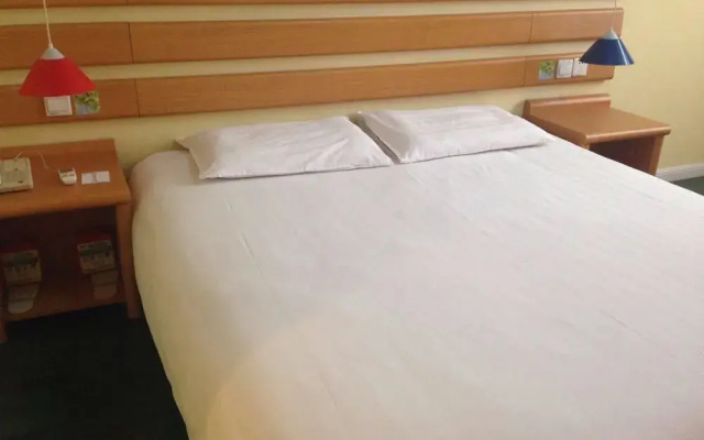 Home Inn Shijiazhuang Gaocheng Xinyulou