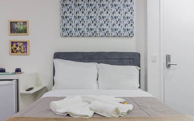 Housi Gomes De Carvalho