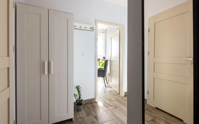 Good Time Apartments-Old Town Residence