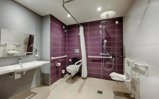 Premier Inn Hamburg City Klostertor