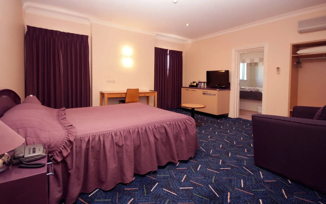 Mitchell River Tavern