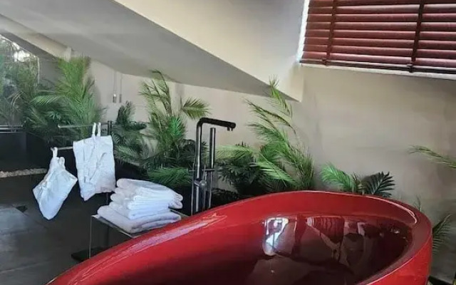 Tare Houses Hotel