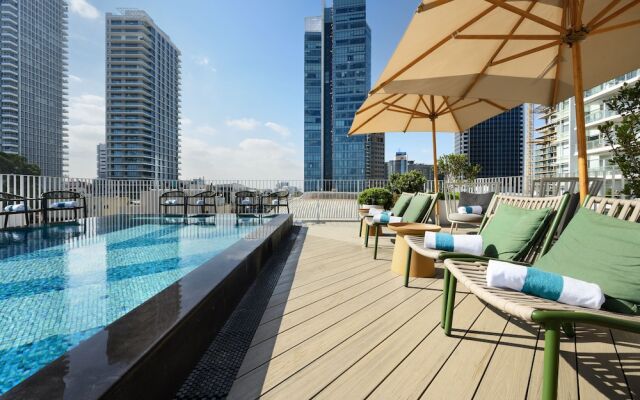 Alberto by Isrotel Design