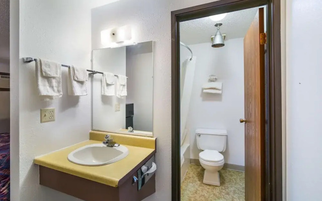 Beaver Creek Inn and Suites