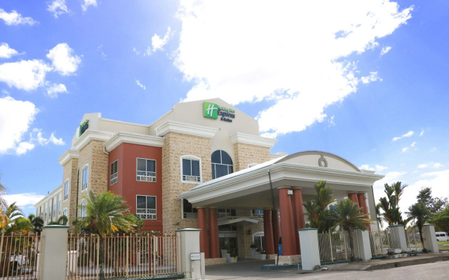 Holiday Inn Express Hotel & Suites Trincity Trinidad Airport by IHG