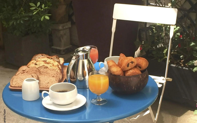 Zélie Hotel