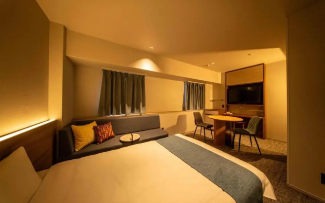 New Osaka Hotel