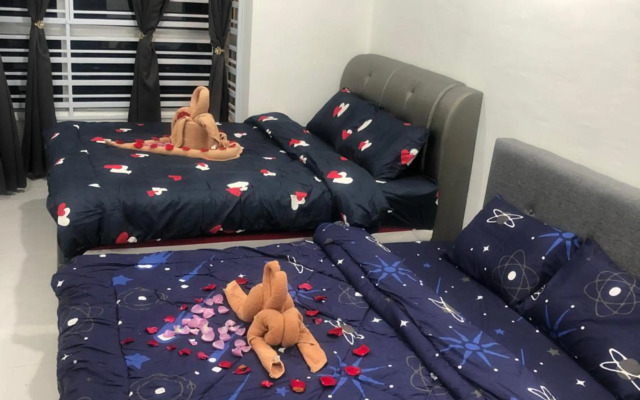 Ramadhina Eagle Eye View Home2stay Emerald Avenue