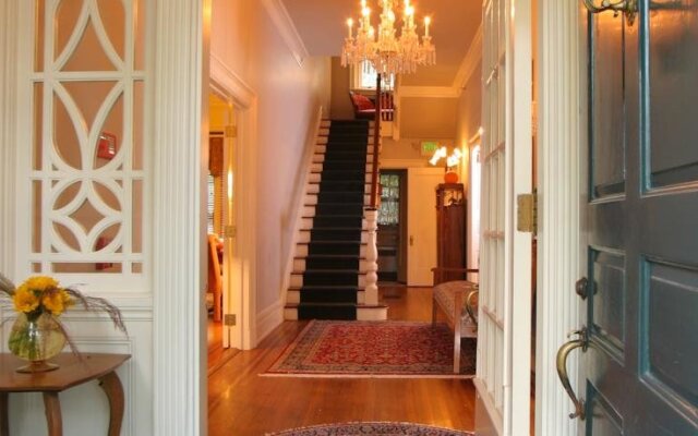 Morningstar Inn