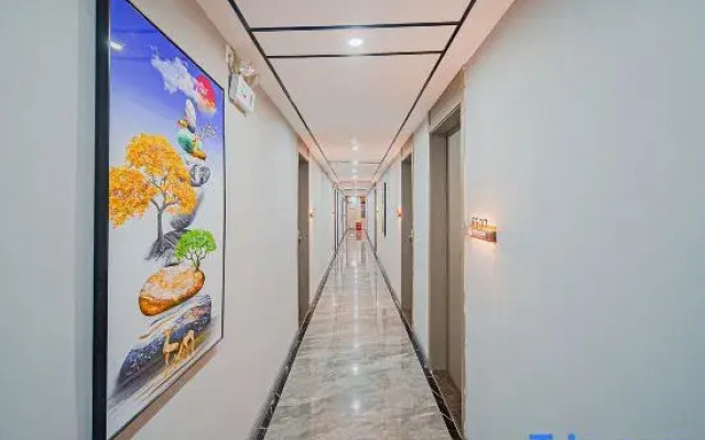 Yuhua Hotel