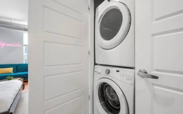 CozySuites at Lawrenceville