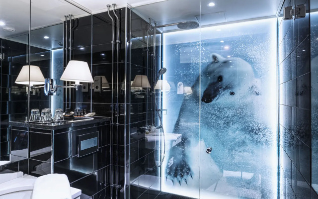 Arctic Light Hotel