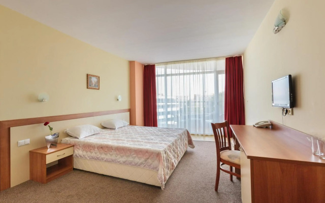 Hotel RIAGOR