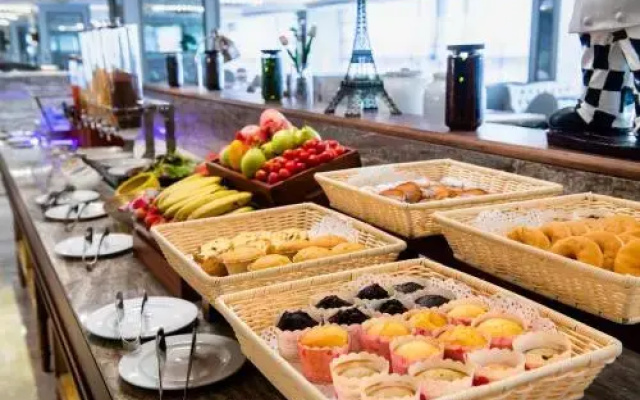 Mercure Guangzhou Baiyun International Airport Terminal2 Hotel