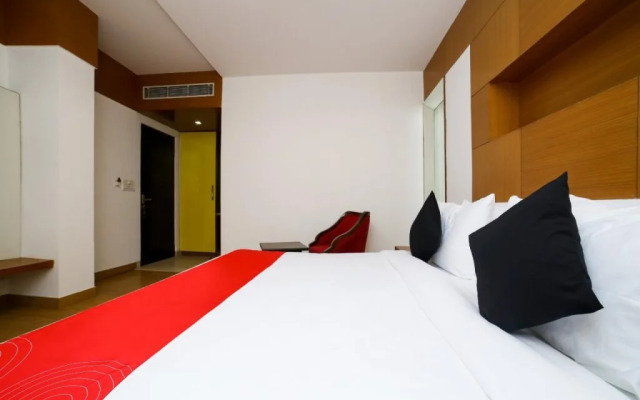 Hotel Tushar Elegant by OYO Rooms