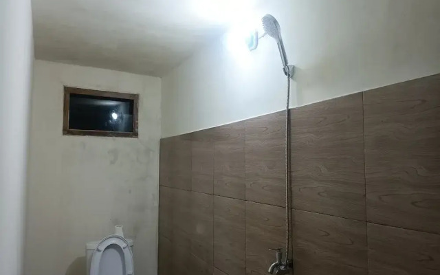 OYO 93627 Avocado Homestay