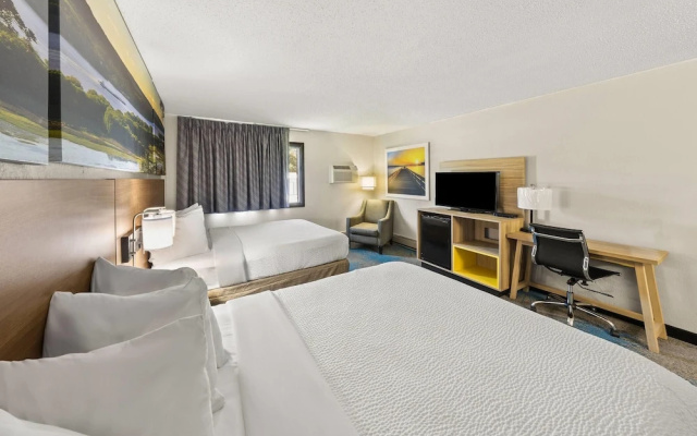 Days Inn Winona