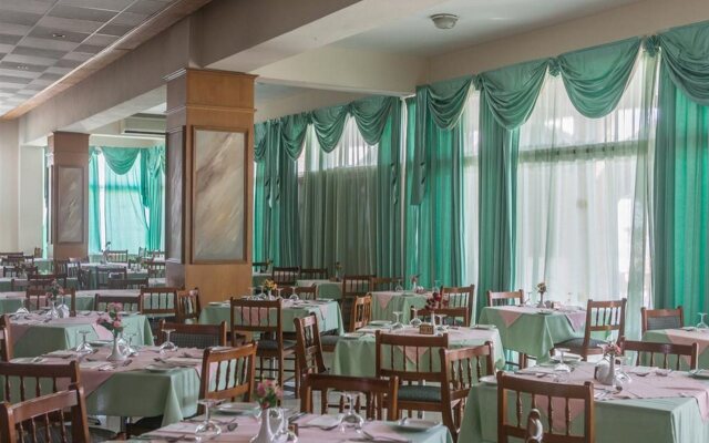Polycarpia Hotel