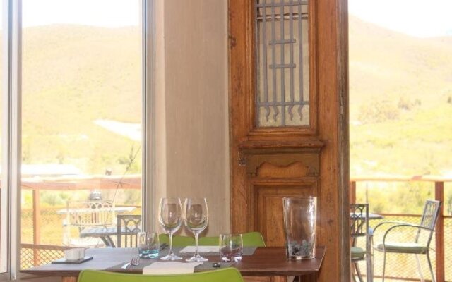 Olive Garden Country Lodge