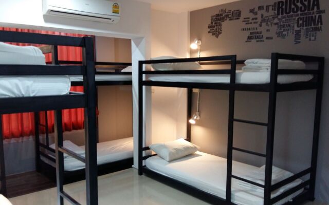M Hostel Lanta