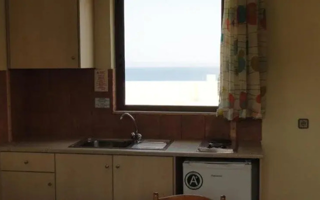 Oceania Hotel