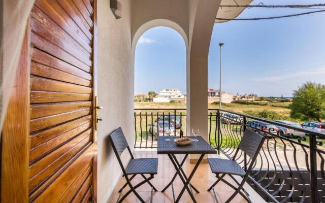 Agatas House Near The Beach With Parking Wifi