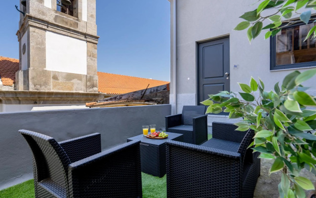 Stylish Duplex House - Terrace & River View